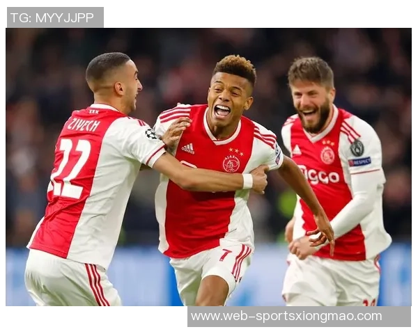 阿贾克斯高层称富安健洋具备顶级联赛实力队医已进行全面评估