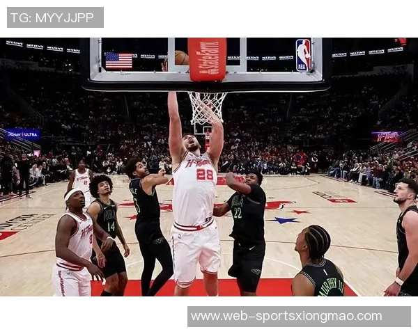 鹈鹕主帅称赞费尔斯表现出色攻防两端展现年轻球员的无限潜力